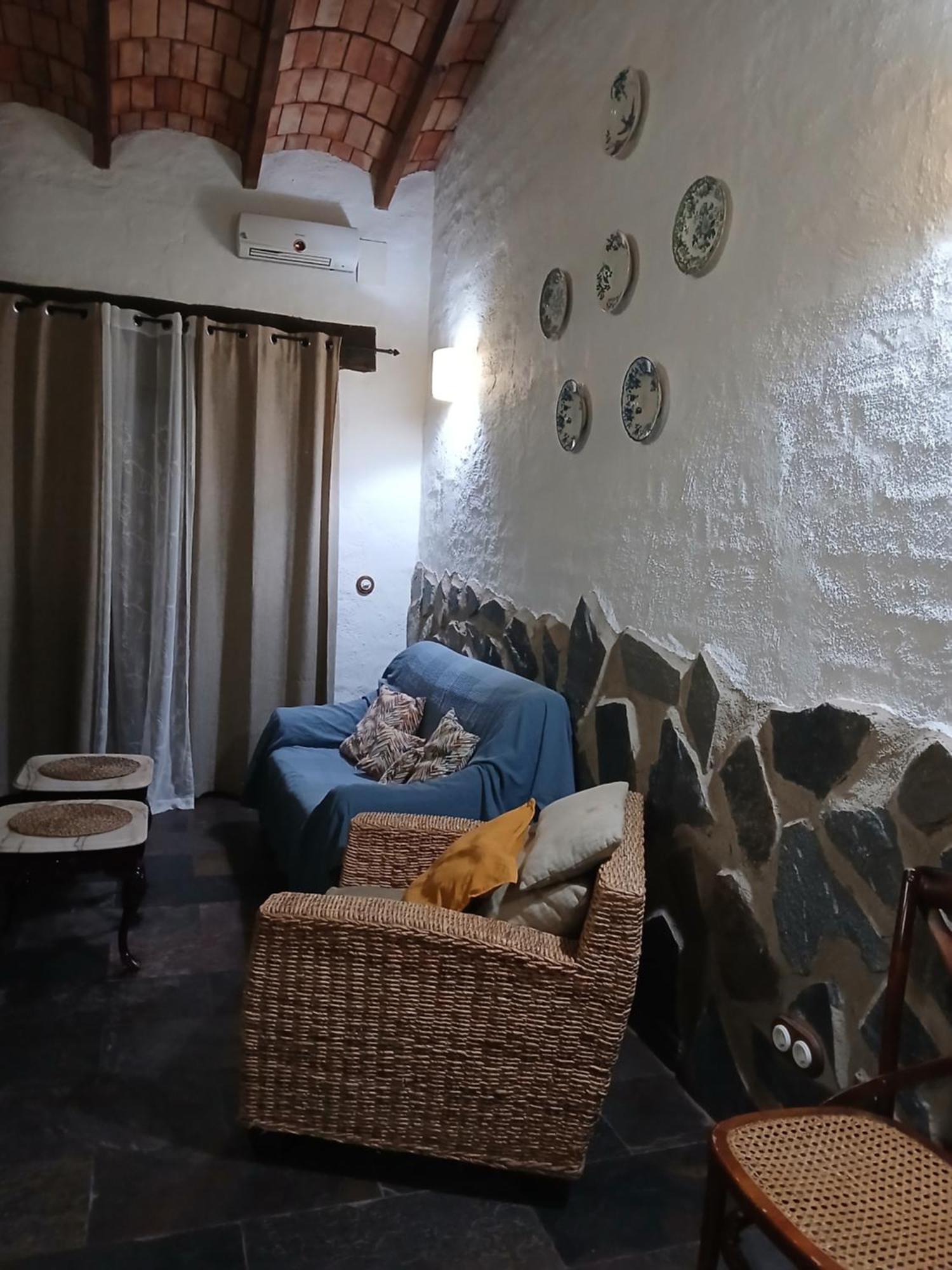 Mirador De Fuentes Guest House Fuentes De Leon Room photo